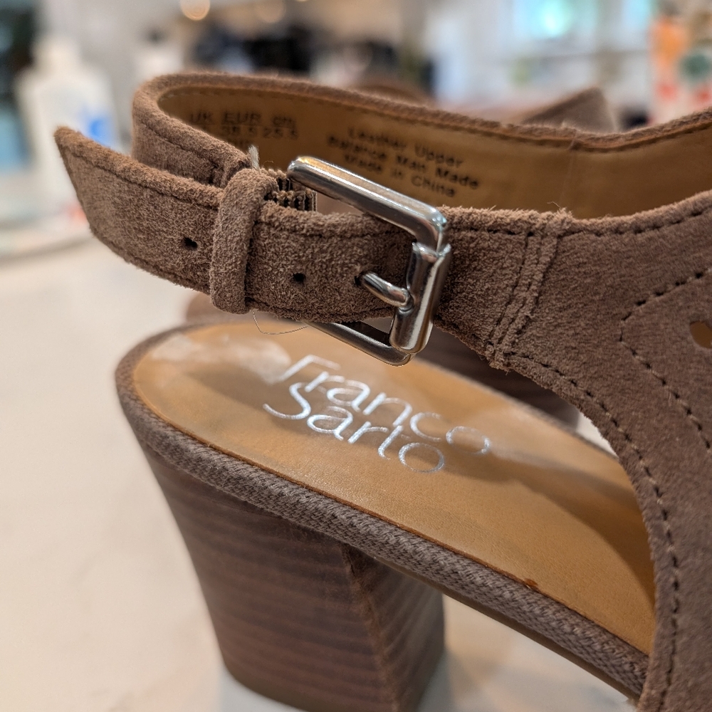 Franco Sarto Mandi 2 Slingback  Taupe Suede Block Heel Sandals Sz 8.5 EUC - Picture 8 of 8